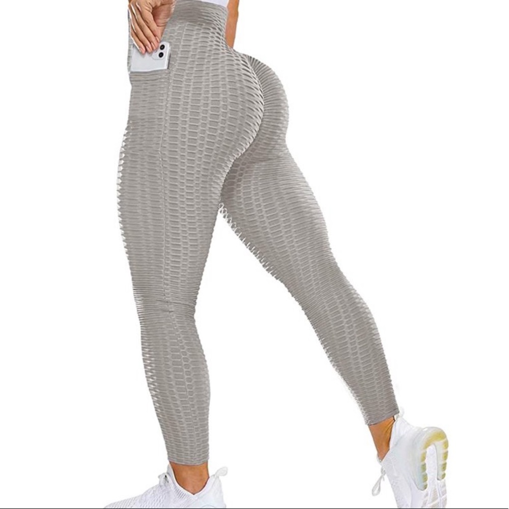 NWOT - FITTOO TikTok Leggings with Pockets